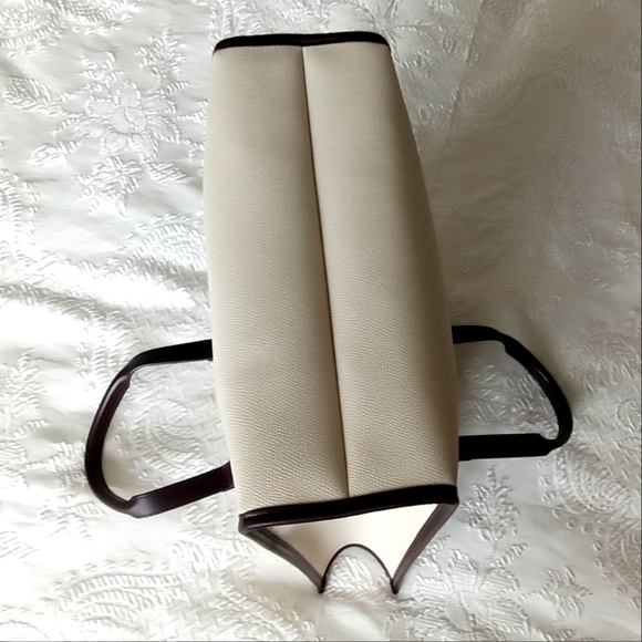 Patek Philipe "Le Voyage" Tote Bag - Picture 6 of 14